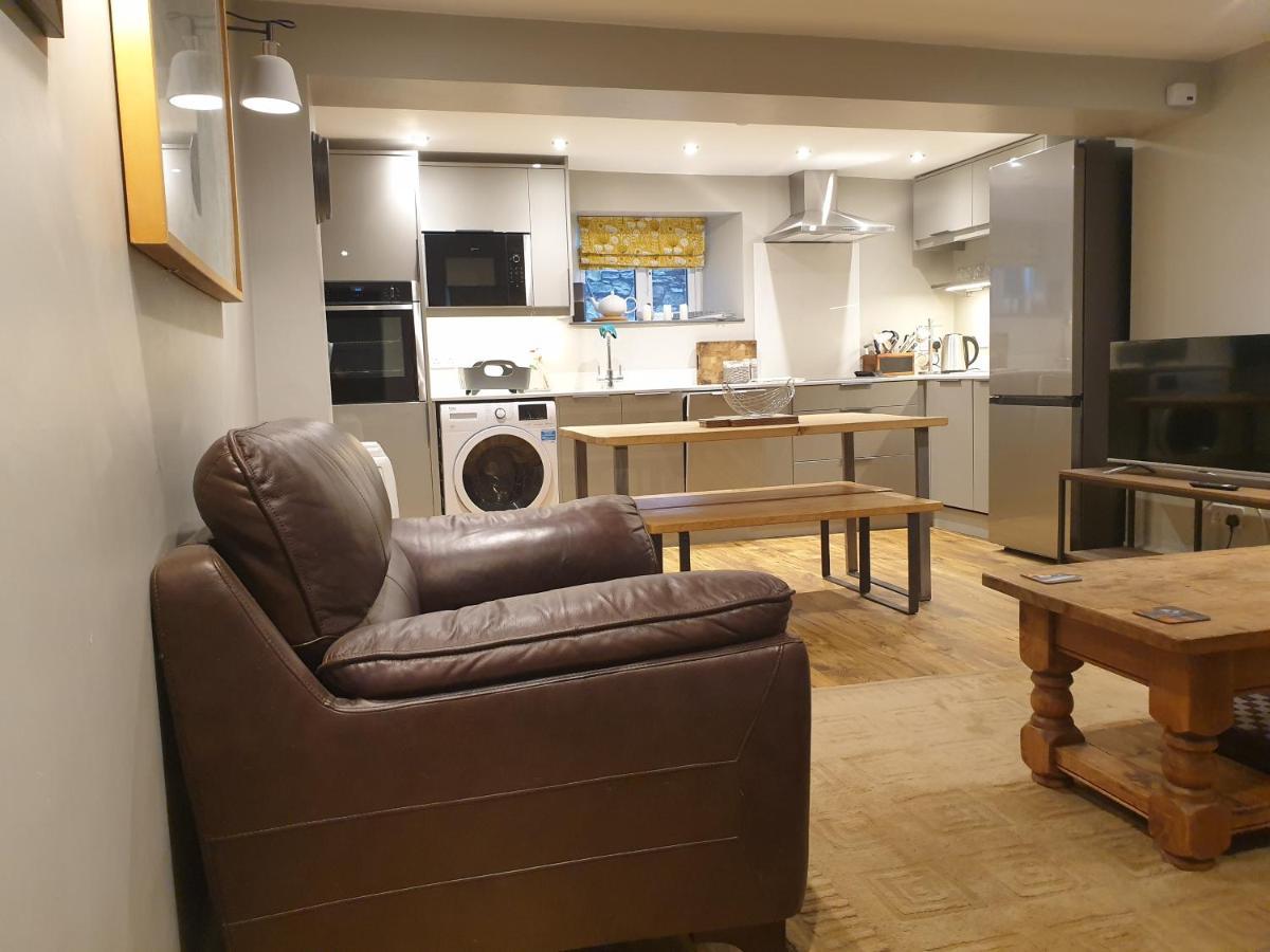 No8 3 Bed Cottage Winter Deals Offered 3 Nights Or More Nov-Mar Backbarrow Cameră foto